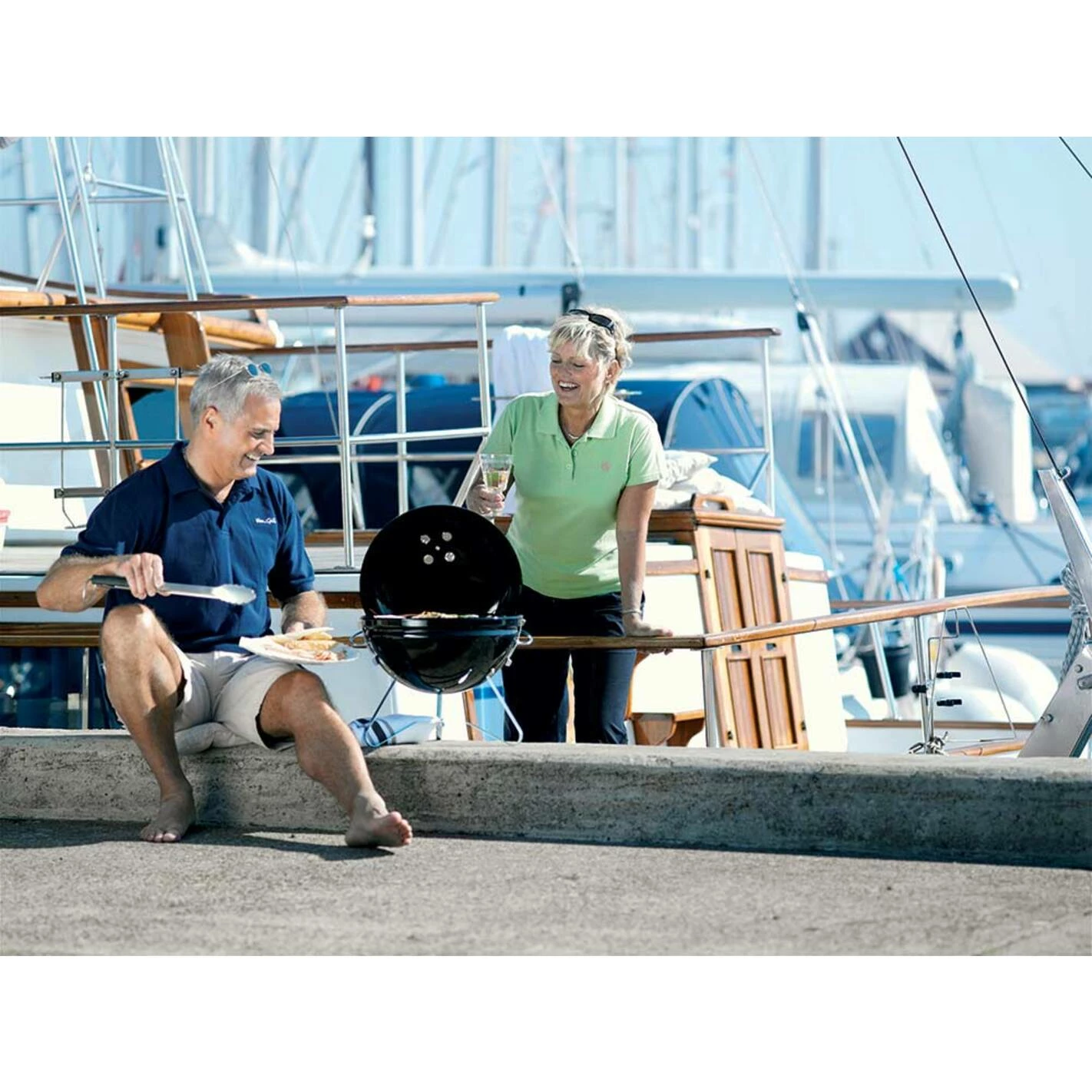 Barbecue Charbon Smokey Joe Premium Noir ø37 Cm - Weber 2 Barbecue Charbon Smokey Joe Premium Noir ø37 Cm - Weber – Image 2