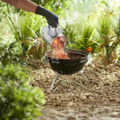 Cheminée D'allumage Weber Petit Modèle Barbecue Smokey Joe 10 Cheminée D'allumage Weber Petit Modèle Barbecue Smokey Joe -OUTDOORCHEF Boutique cheminee dallumage weber petit modele smokey joe 0077924019494 4