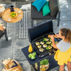 Combo Plancha Gaz Adela Bleu 260 Chariot + Capot - Le Marquier -OUTDOORCHEF Boutique combo plancha gaz adela bleu celeste 260 capot protection 3339380157637 2