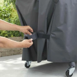 Housse Premium Barbecue Pellets Smokefire EX6 - Weber -OUTDOORCHEF Boutique housse premium smokefire ex6 weber 0077924129681 4