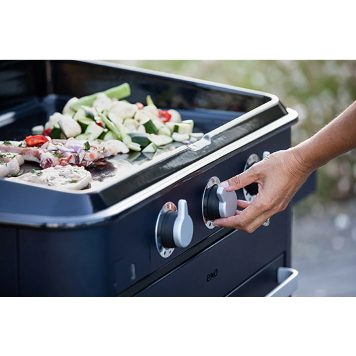 Plancha Gaz Enosign 80 Bleue Navy Avec Capot - ENO* 6 Plancha Gaz Enosign 80 Bleue Navy Avec Capot - ENO* – Image 6