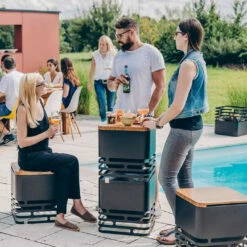 Tablette Pour Brasero Cube En Bambou - Höfats -OUTDOORCHEF Boutique tablette bambou cube hofats 4260447330146 7